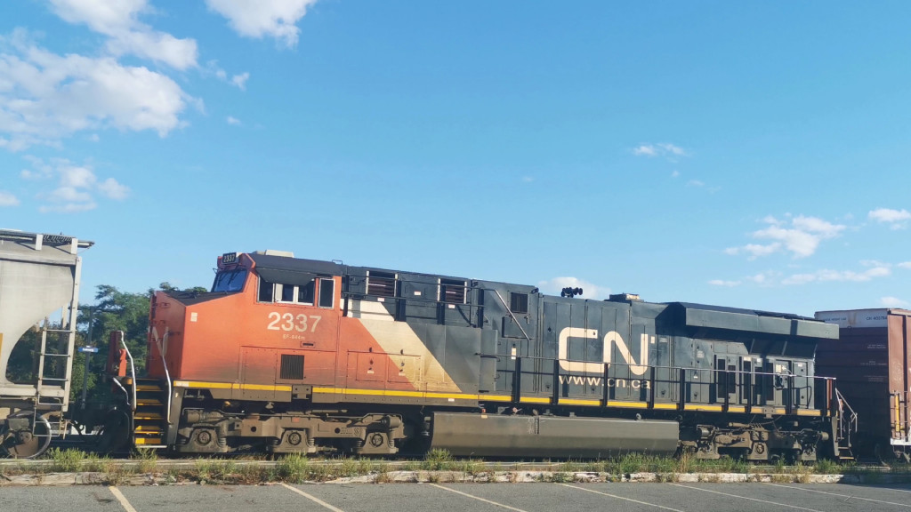 CN 2337